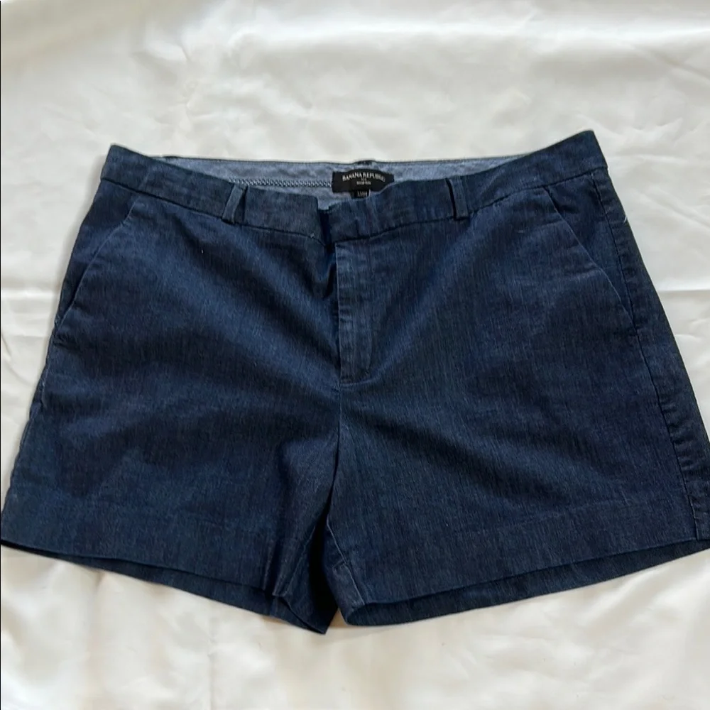 Banana Republic Hampton Women’s Shorts Size 32/14-EUC